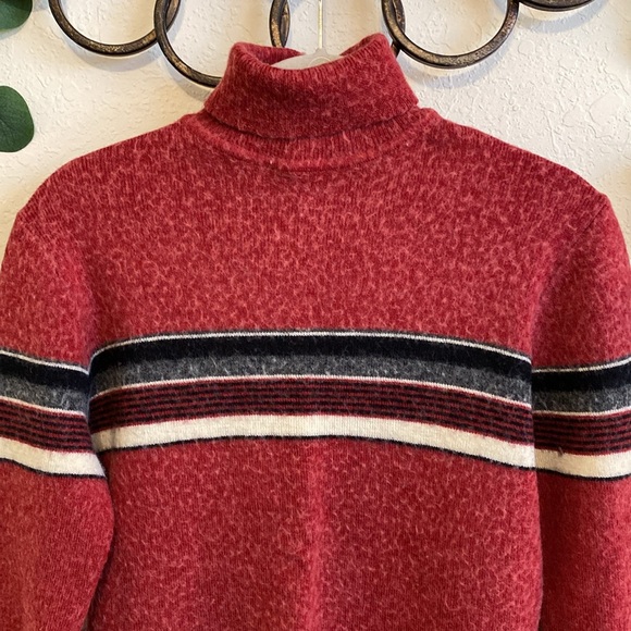 SOLD❣️❣️Vintage 90s Old Navy Wool Blend Red Striped Turtleneck Knit Sweater✨ - Picture 3 of 6